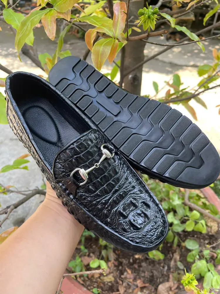Mẫu giày lười 20