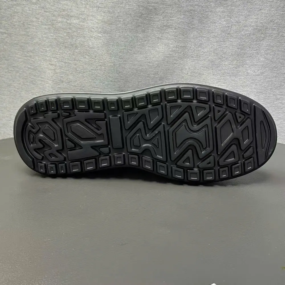 Mẫu sneaker 24 — ảnh tham khảo 9