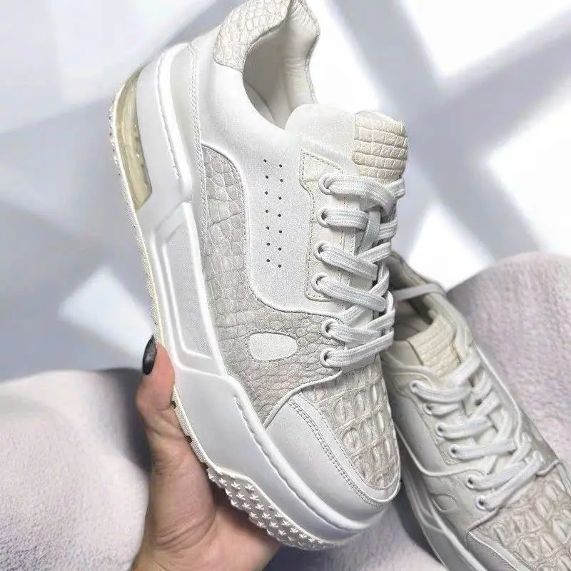 Mẫu sneaker 12 — ảnh tham khảo 3