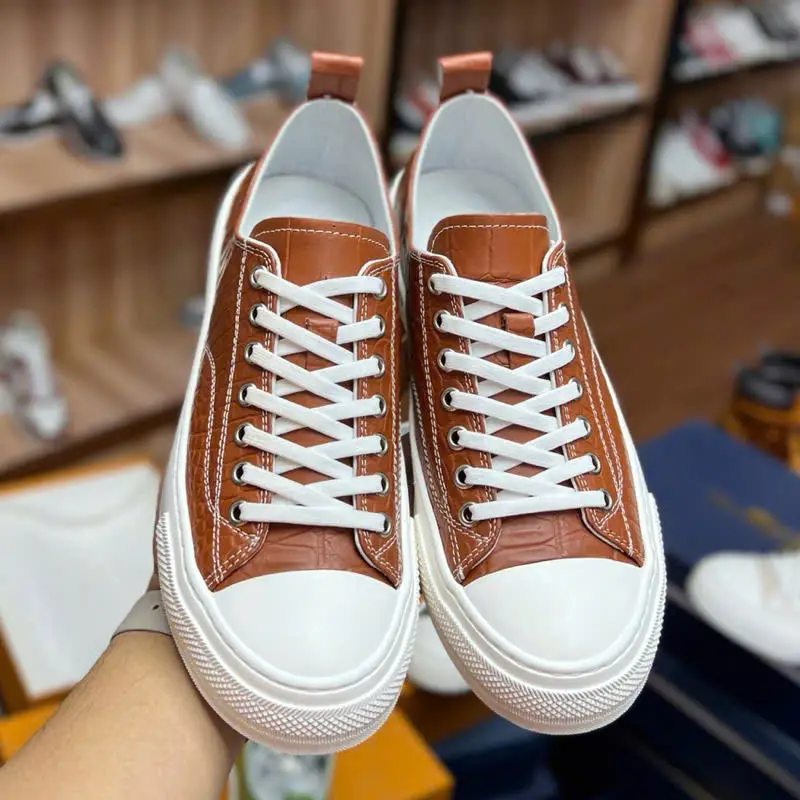 Mẫu sneaker 31
