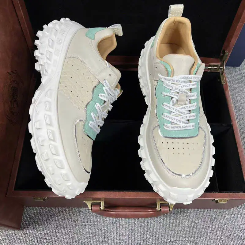Mẫu sneaker 49
