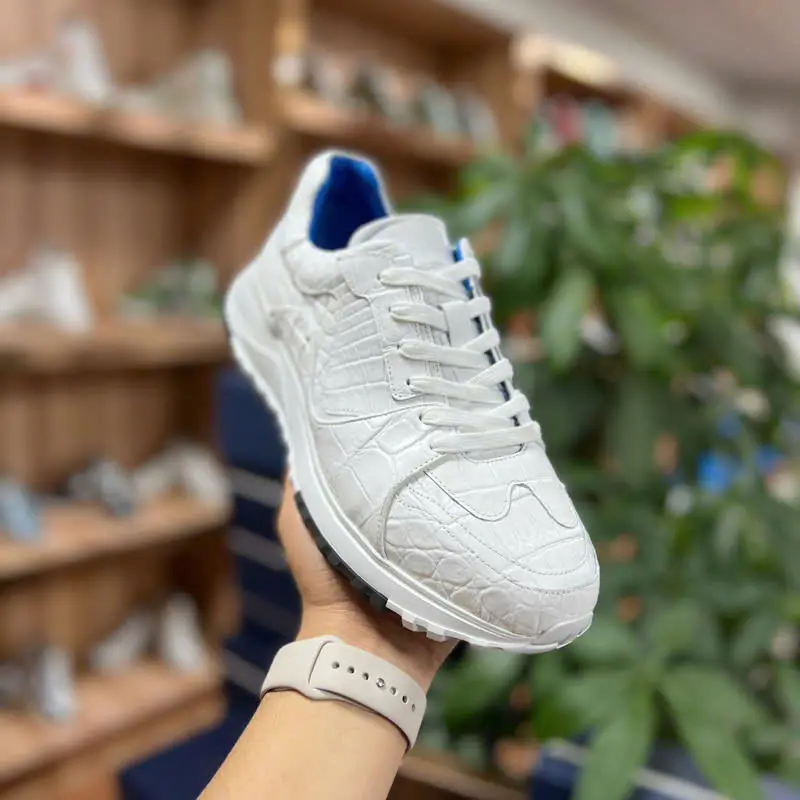 Mẫu sneaker 43 — ảnh tham khảo 3