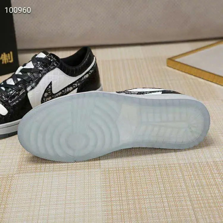 Mẫu sneaker 27 — ảnh tham khảo 2